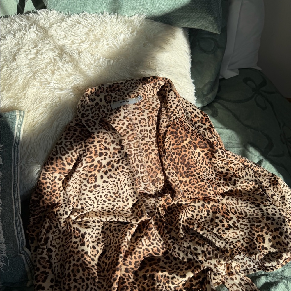 Leopard Print Tie-front Blouse